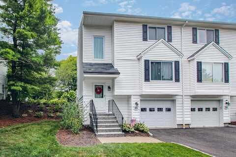 10 South Street, Danbury, CT 06810