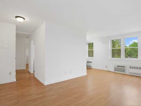54 West North Street, Stamford, CT 06902