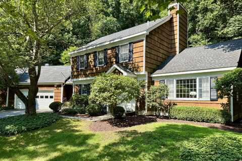 132 South Kent Road, Kent, CT 06785