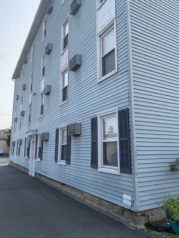 13 Park Place, Naugatuck, CT 06770