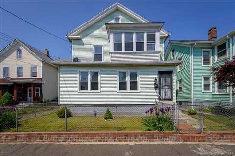 137 Deacon Street, Bridgeport, CT 06607