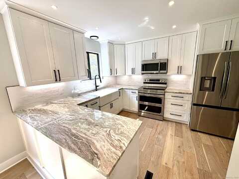 143 Heritage Village, Southbury, CT 06488