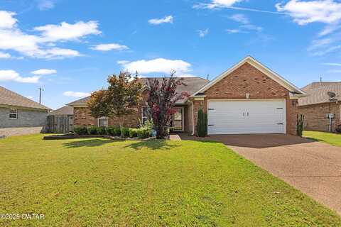 16 Grove Hill Lane, Jackson, TN 38305