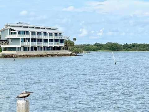 52 2nd St, Cedar Key, FL 32625