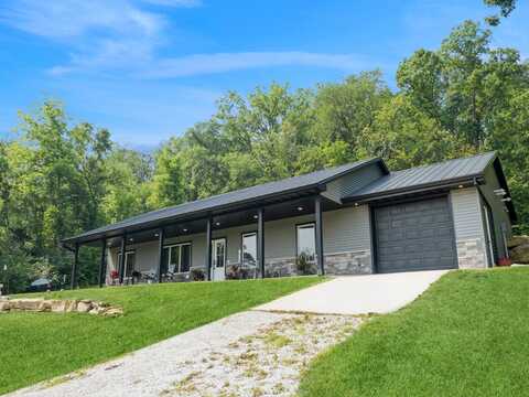 2283 Clark Tower Road, Winterset, IA 50273