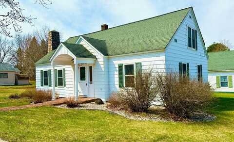 404 Washington BLVD, Newberry, MI 49868
