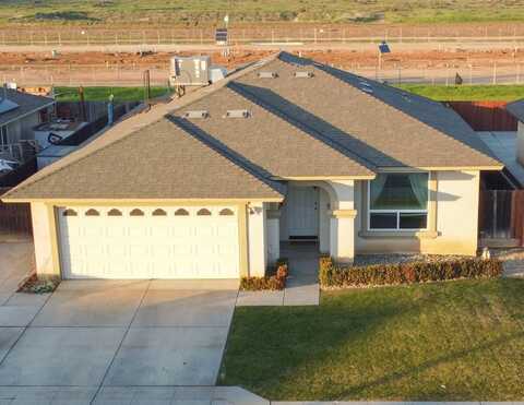 4310 Saginaw Way W, Fresno, CA 93722