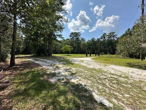 136 Promise Land Drive, Elizabethtown, NC 28337