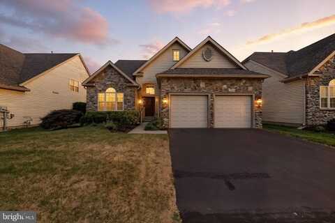 6632 BLUE HEATHER COURT, MACUNGIE, PA 18062