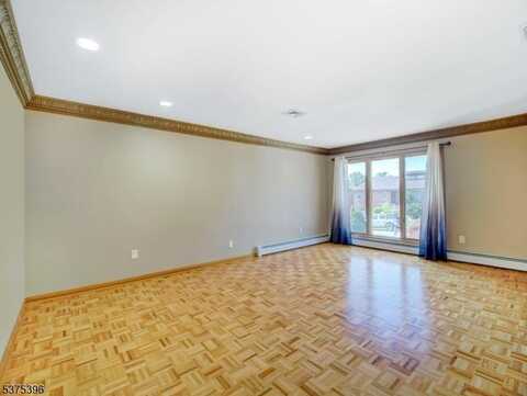 18 Jani Ct, Clifton, NJ 07013