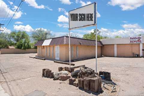3600 Isleta Boulevard SW, Albuquerque, NM 87105