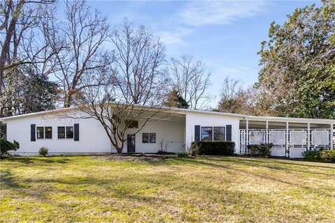 130 Putnam Circle NE, Atlanta, GA 30342