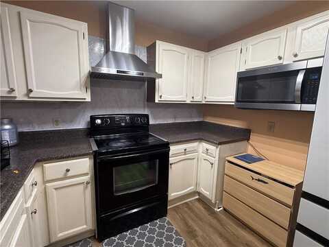 2002 Variations Drive NE, Atlanta, GA 30329