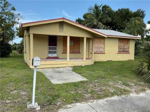 2152 Pauldo Street, Fort Myers, FL 33916