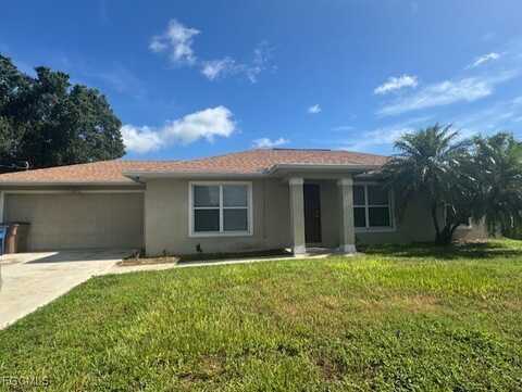 2716 23rd Street SW, Lehigh Acres, FL 33976
