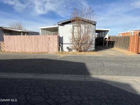 5711 W Columbia Way, Lancaster, CA 93536