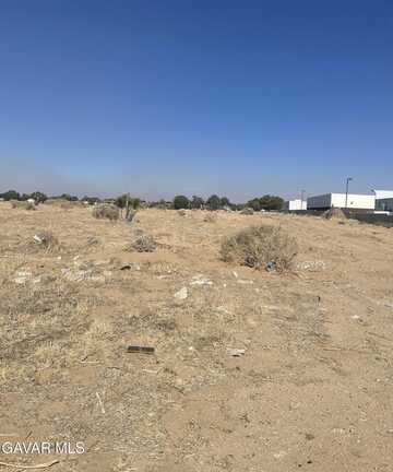 W Cor 40th Stw Pav Street, Quartz Hill, CA 93536