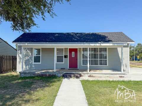 411 N 1st Street, Garden City, KS 67846