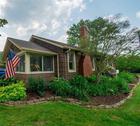 10868 WOODMAN Street, Conneaut Lake, PA 16316