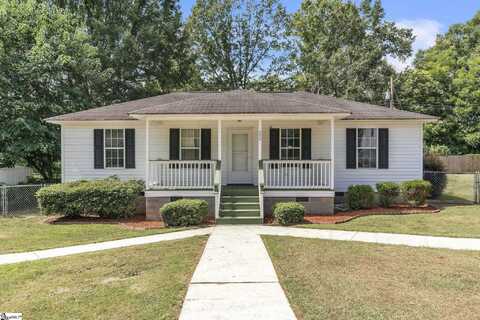 250 Buncombe Street, Woodruff, SC 29388