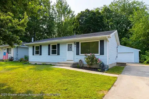 1907 Moffitt Street, Lansing, MI 48911
