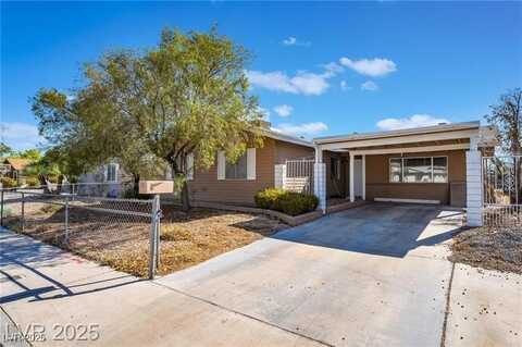 4452 Peterson Drive, Las Vegas, NV 89103