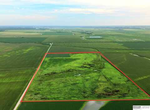 208 County Road 45, Tekamah, NE 68061
