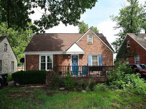 928 Clark Street, Lincoln, NE 68510