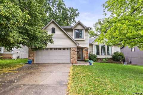 3728 Schuemann Drive, Bellevue, NE 68123