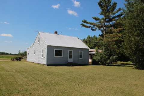 2536 E Gogomain Road, Pickford, MI 49774
