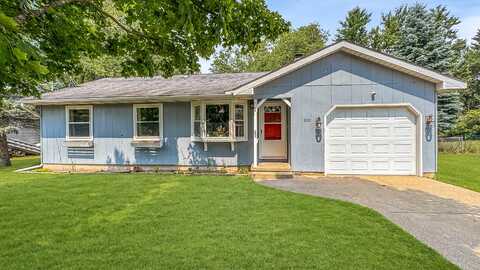 1822 Chestnut Street, Cadillac, MI 49601