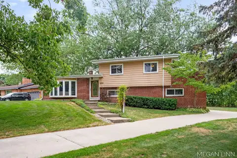 2680 Frances Avenue, Holland, MI 49424