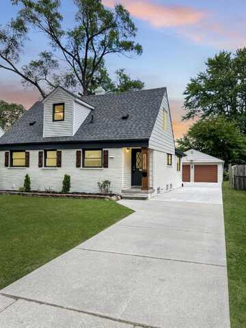 20283 Lancaster Street, Harper Woods, MI 48225