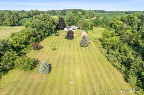2604 Marquette Road, Ionia, MI 48846