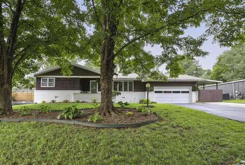 1932 E Sunset Drive, Springfield, MO 65804