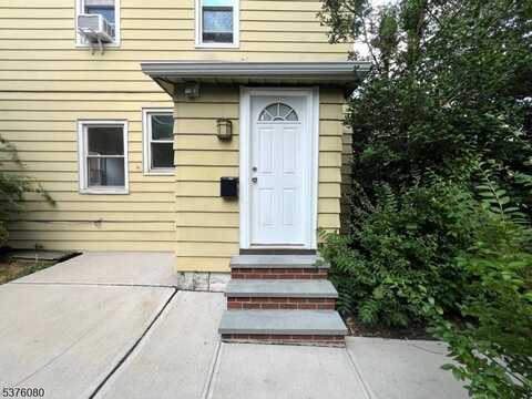 420 Lakeview Ave, Clifton, NJ 07011