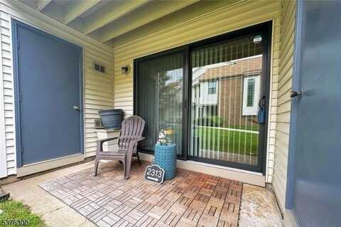 2313 Bayhead Dr, Sayreville, NJ 08859
