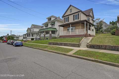 345 E Church Street, Nanticoke, PA 18634