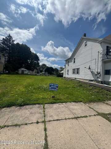 590 McKinley Street, Hazleton, PA 18201