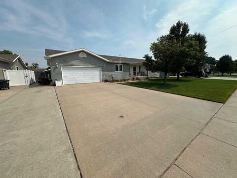 2906 26th, Great Bend, KS 67530