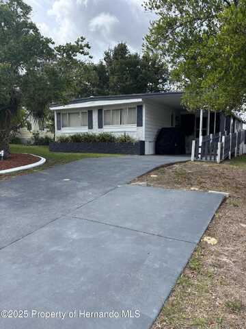 14334 Midfield Street, Brooksville, FL 34613