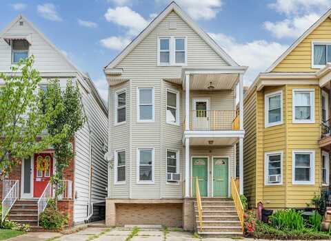 17 WEST 42ND ST, Bayonne, NJ 07002