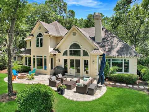 8 Shaftsbury Lane, Hilton Head Island, SC 29926