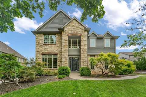 5010 Inge Court, Lawrence, KS 66049