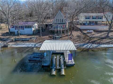 28801 Herb's Road, Lincoln, MO 65338