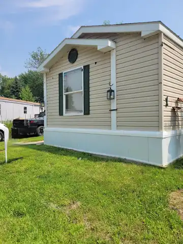 2408 25th St. #1, Spirit Lake, IA 51360