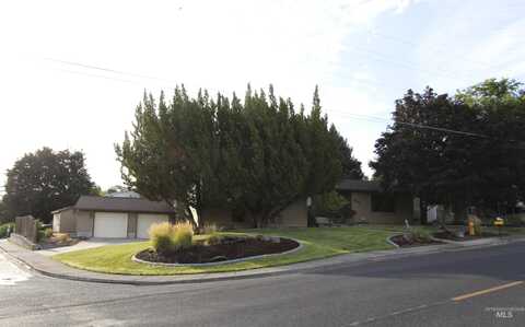 2307 14th Street, Lewiston, ID 83501