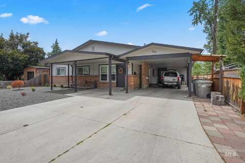 703 S Phillippi St, Boise, ID 83705