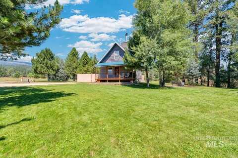 30 Scriver Bluff Rd, Garden Valley, ID 83622