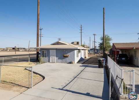 481 E State St, El Centro, CA 92243